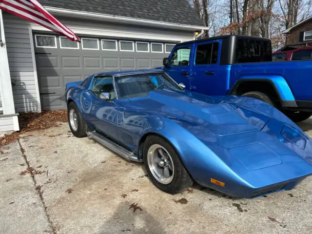 1974 chevrolet corvette coupe blue rwd automatic