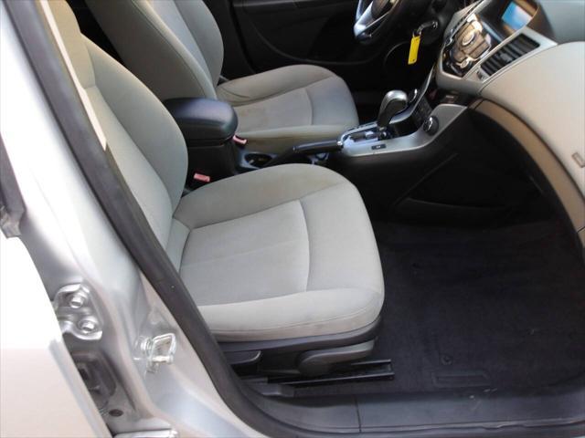2011 chevrolet cruze lt