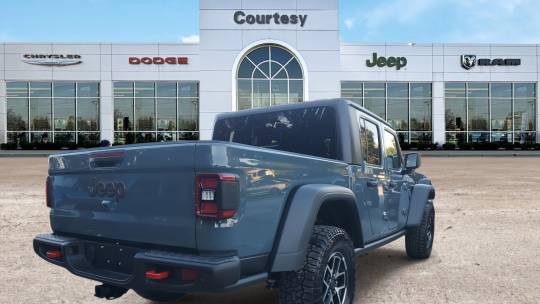 2024 Jeep Gladiator