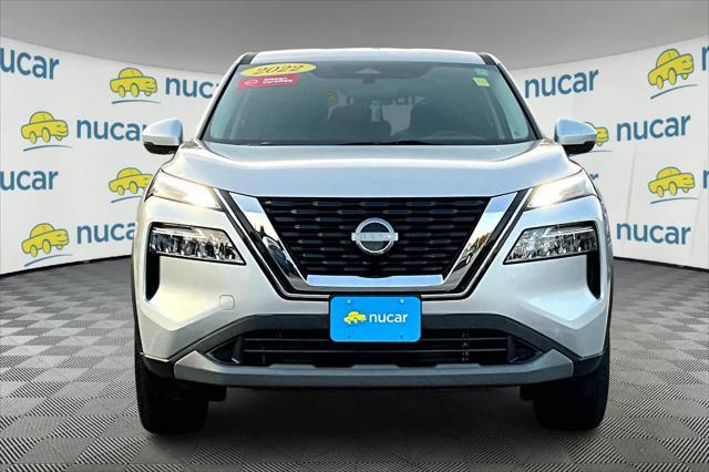 2022 nissan rogue sv
