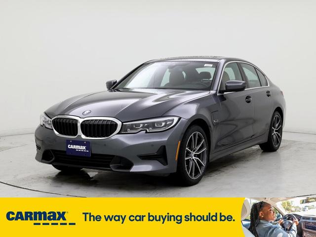 2022 bmw 330e xdrive30e