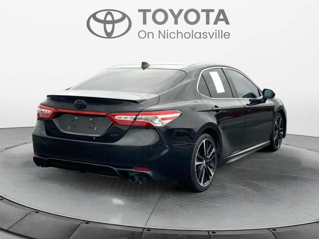 2020 toyota camry xse v6