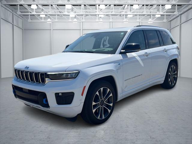 2022 jeep grand cherokee 4xe overland