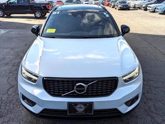 2021 volvo xc40 t5 r-design