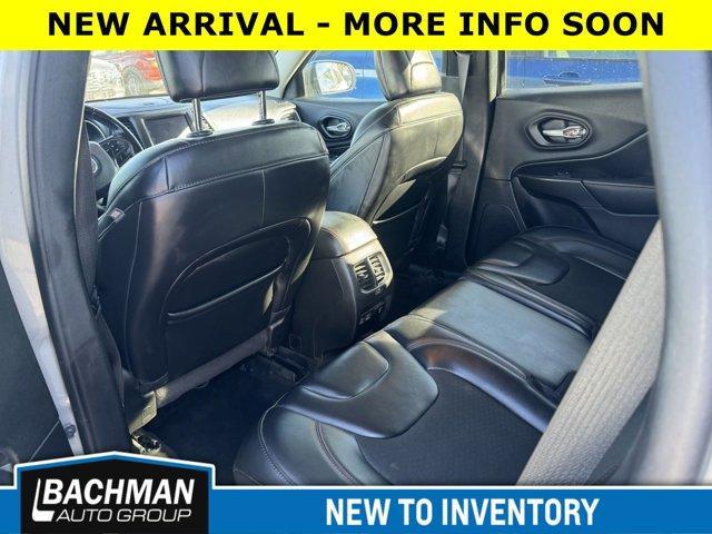 2021 jeep cherokee trailhawk