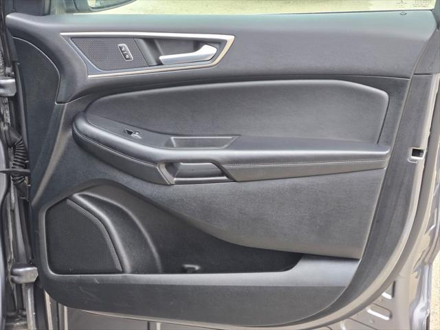 2022 ford edge sel
