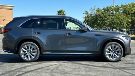 2024 Mazda CX-90