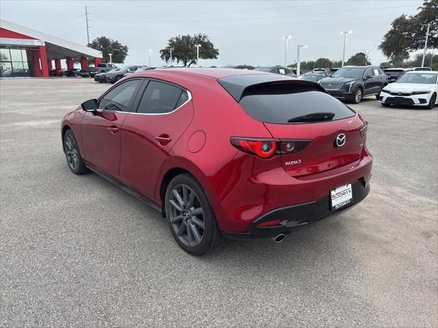 2022 mazda mazda3 fwd w/preferred package