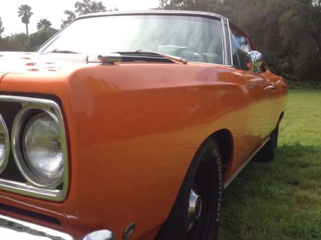 classic car, mopar,roadrunner,b body