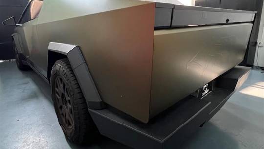 2024 Tesla Cybertruck