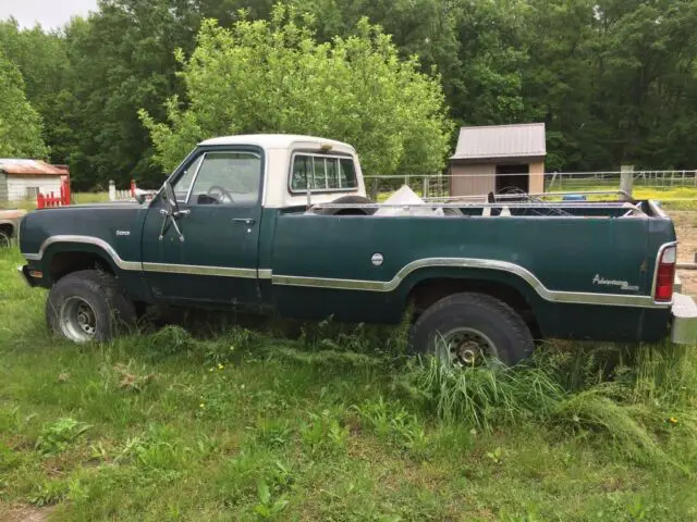 1974 dodge w100 power wagon