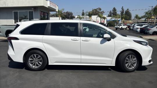 2022 Toyota Sienna