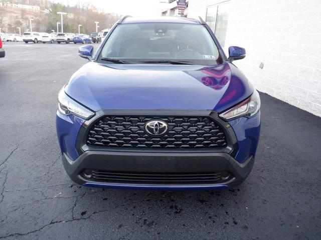 2022 toyota corolla cross le