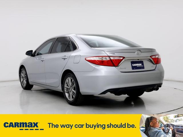 2017 toyota camry se