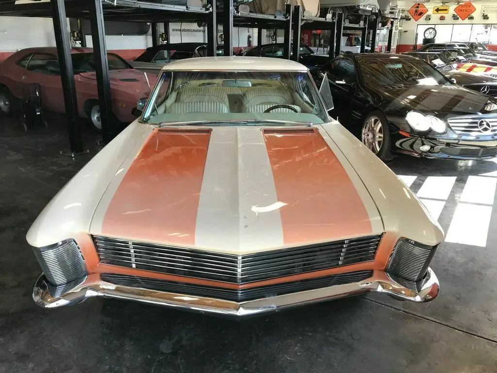 1963 buick riviera by gene winfield