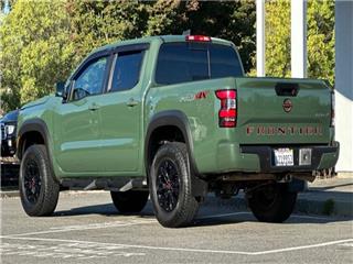 2023 Nissan Navara (Frontier) pro-4x