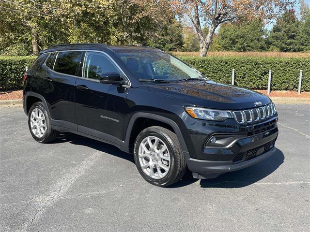 2022 jeep compass latitude lux