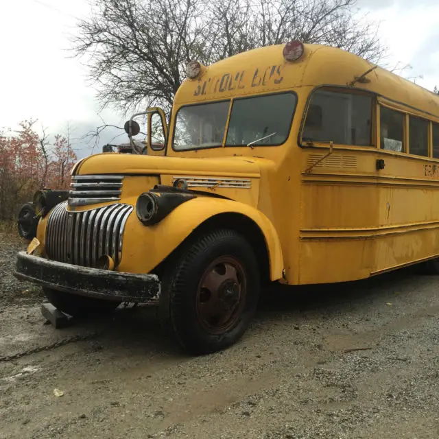 no reserve!! 1946 chevrolet school bus project 7 window superior body? w/ title