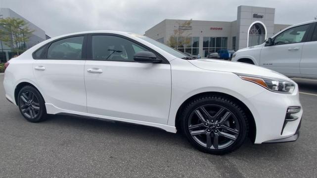 2021 kia forte gt-line
