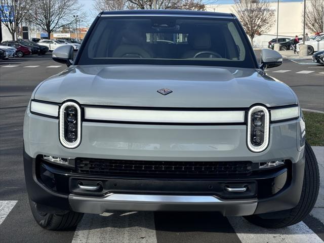 2023 rivian r1s adventure