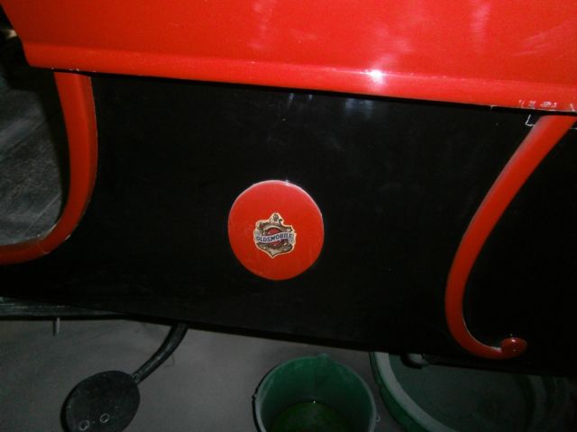 1903 curve dash oldsmobile (s)