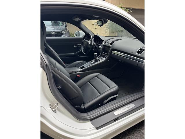 2016 porsche cayman base