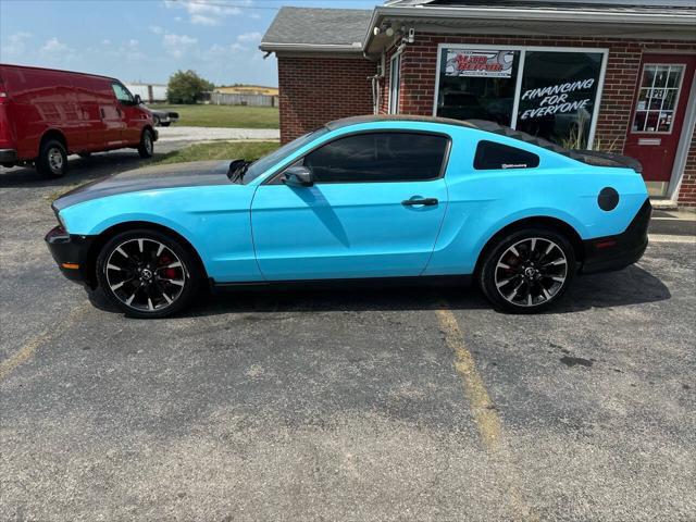 2012 ford mustang v6 premium