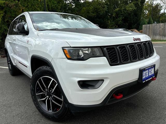 2020 jeep grand cherokee trailhawk