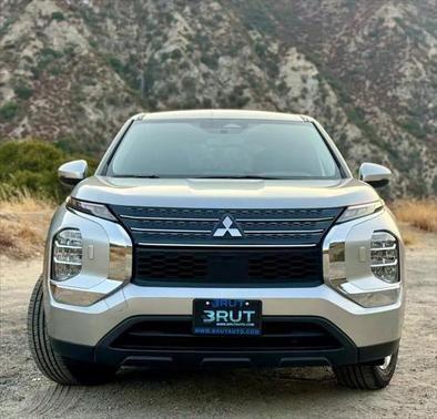 2022 mitsubishi outlander