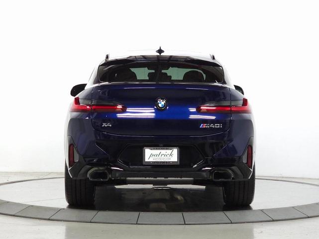 2023 bmw x4 m40i