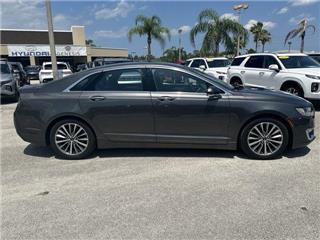 2020 Lincoln MKZ standard