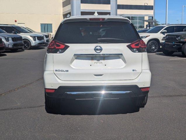 2019 nissan rogue sl