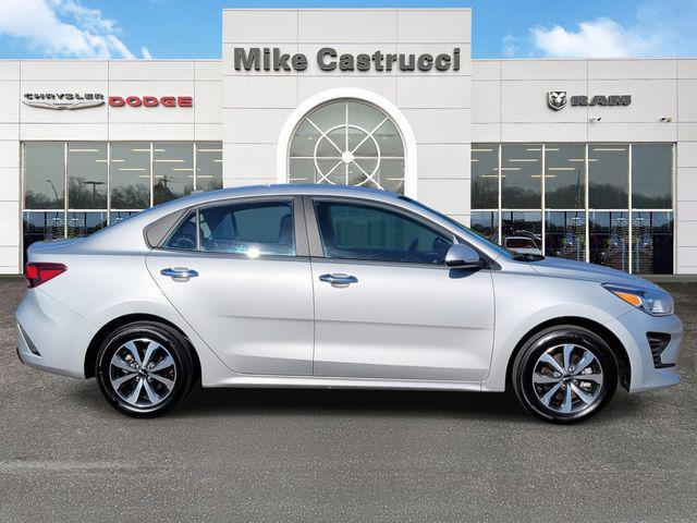 2023 kia rio s