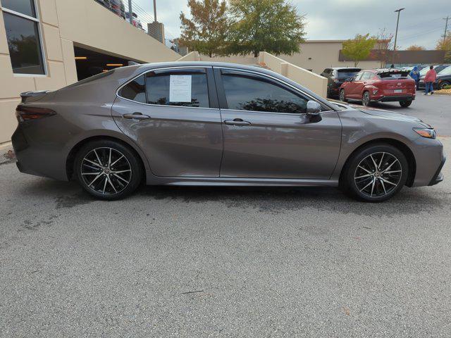 2024 toyota camry se