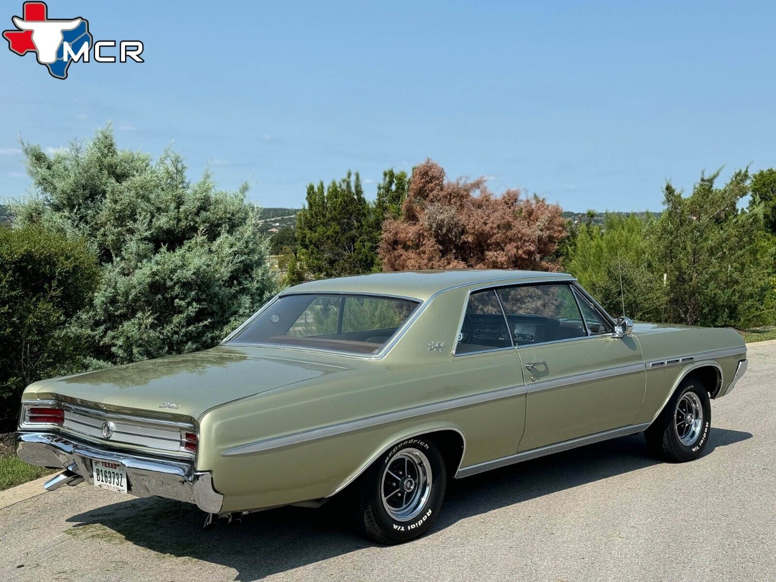 1964 buick skylark - low miles - restored