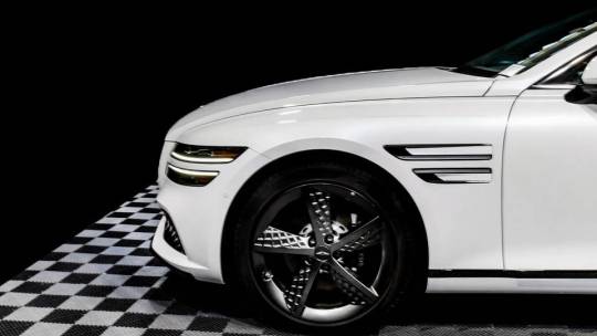 2024 Genesis G80
