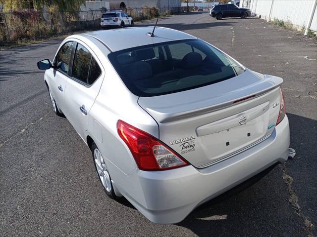 2015 nissan versa 1.6 sv