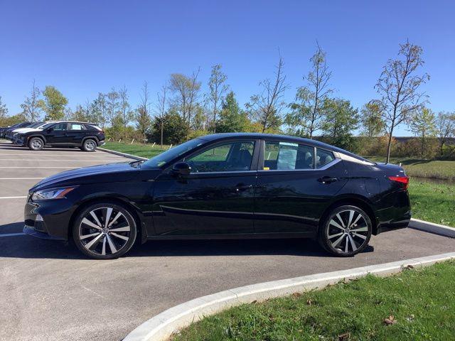 2022 nissan altima sr intelligent awd