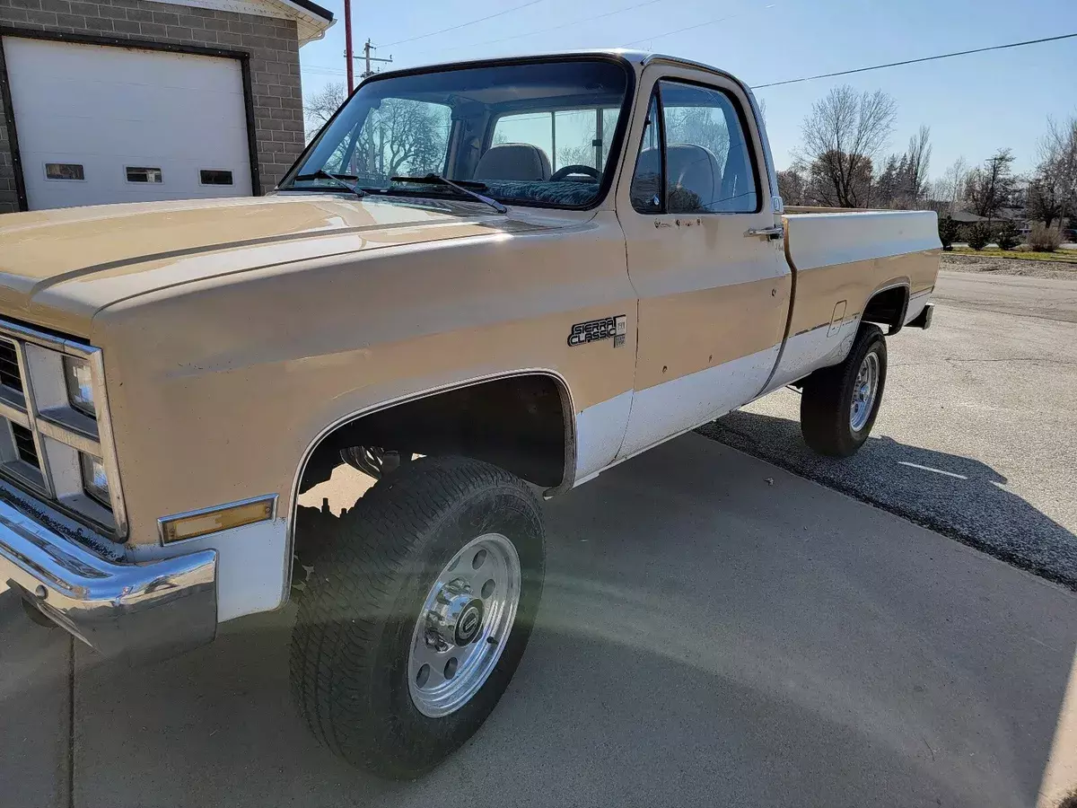 1982 gmc sierra 2500 brown 4wd automatic