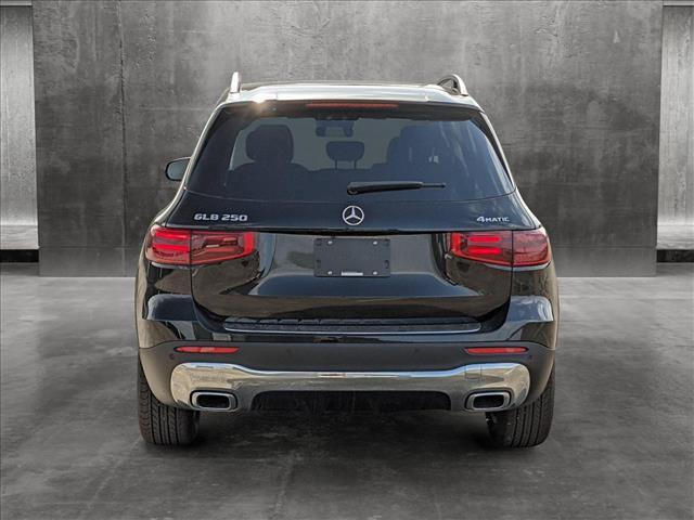 2024 mercedes-benz glb 250 4matic