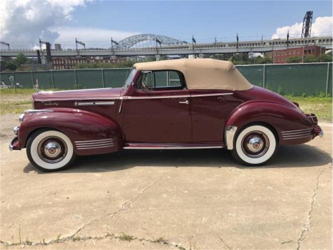 1941 packard 160 in solon, ohio