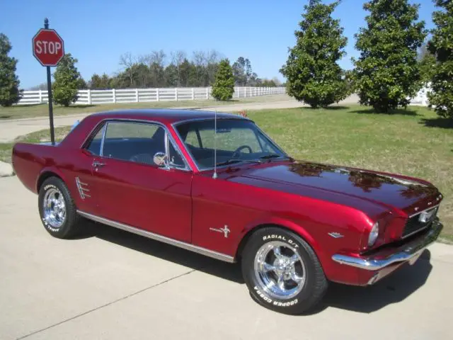 1966 ford mustang coupe 289 v8 c-code w/ pony interior & 4-speed show car