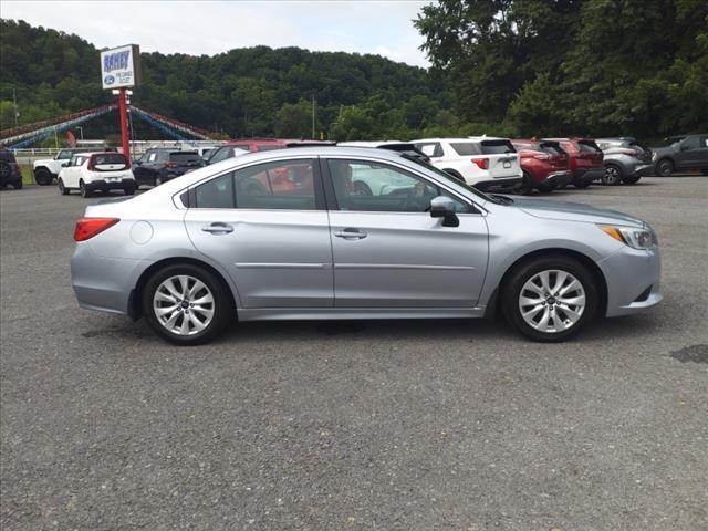 2017 subaru legacy premium