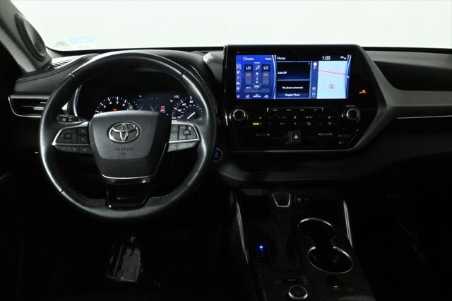 2021 toyota highlander platinum