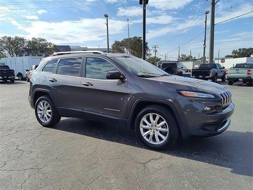 2015 jeep cherokee in milwaukee, wisconsin