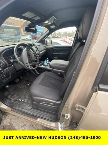 2020 nissan titan pro-4x