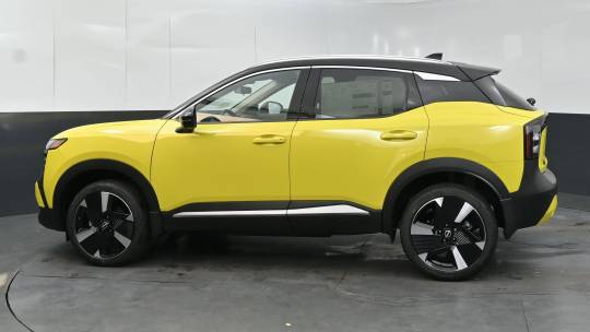 2025 Nissan Kicks