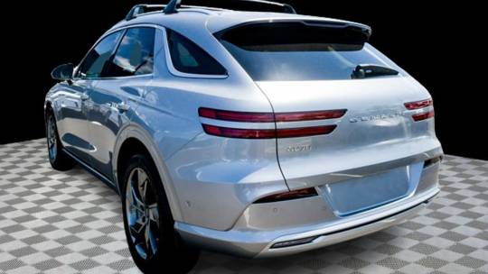 2024 Genesis GV70