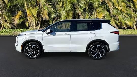 2024 Mitsubishi Outlander