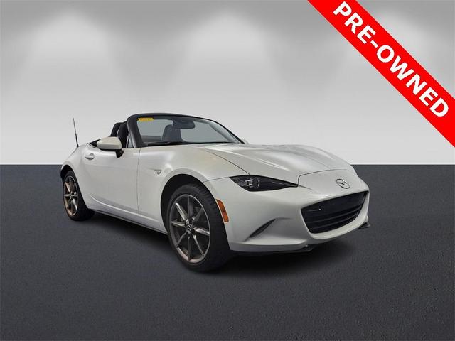 2023 mazda mx-5 miata grand touring
